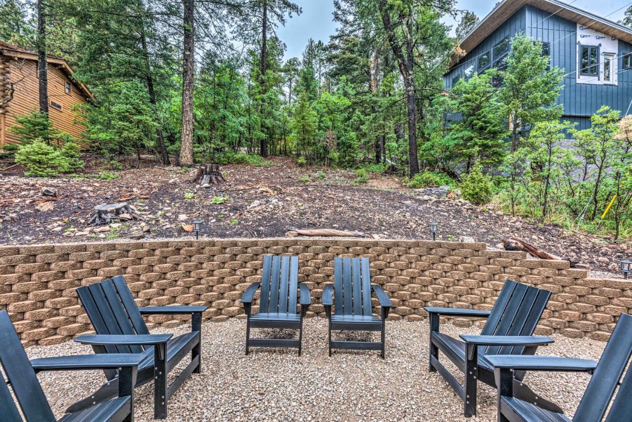On The Rocks - A Modern Home With Decks And Views Клаудкрофт Екстериор снимка