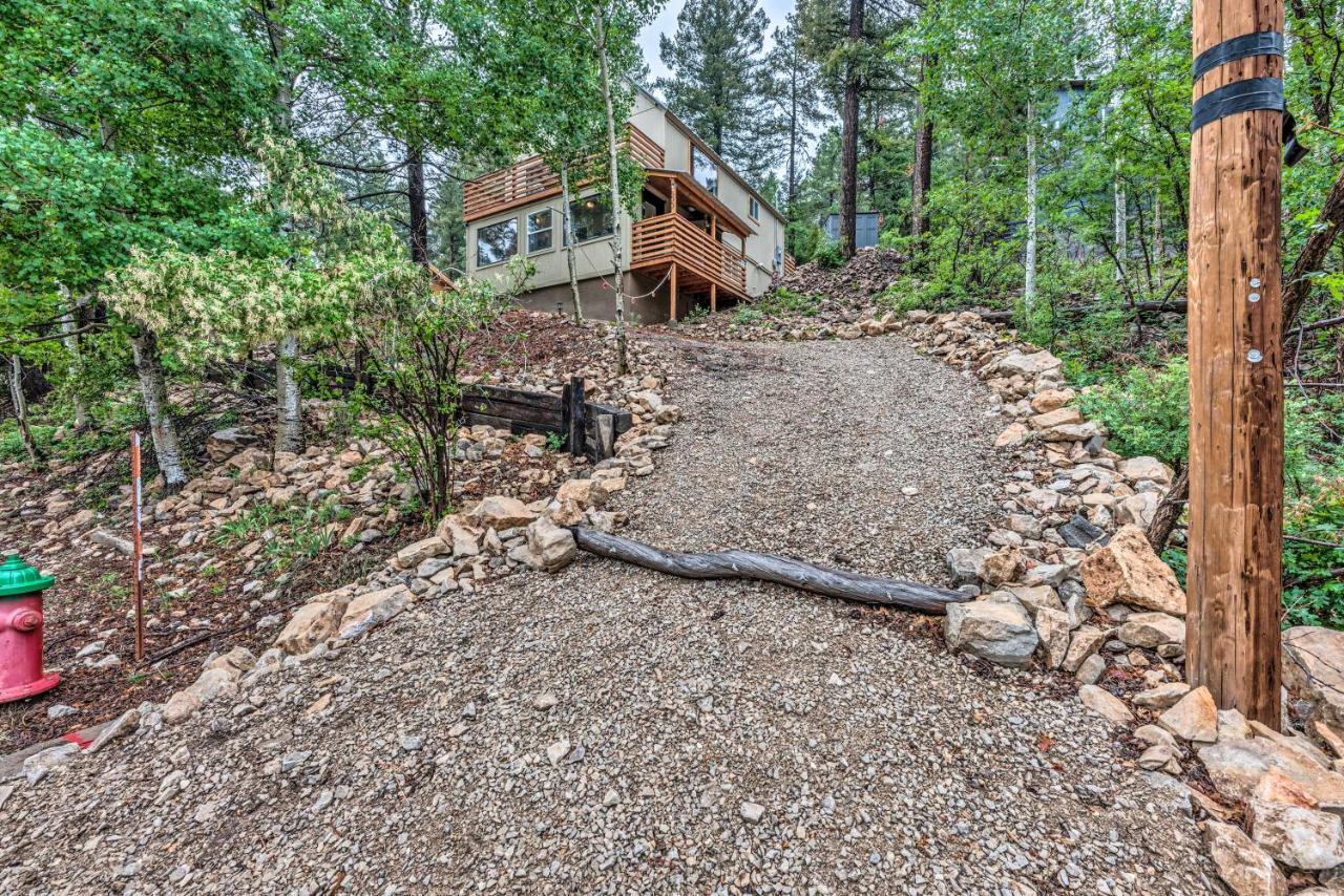 On The Rocks - A Modern Home With Decks And Views Клаудкрофт Екстериор снимка